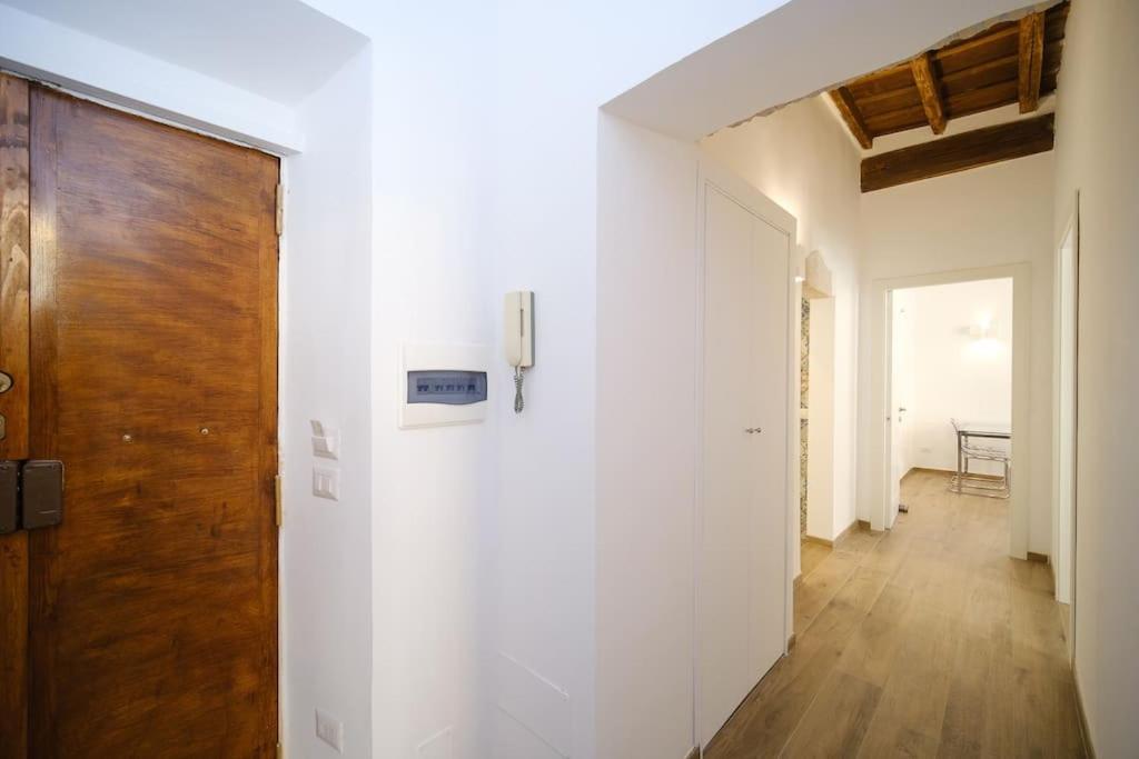 Vatican Borgo Pio I Apartment Rome